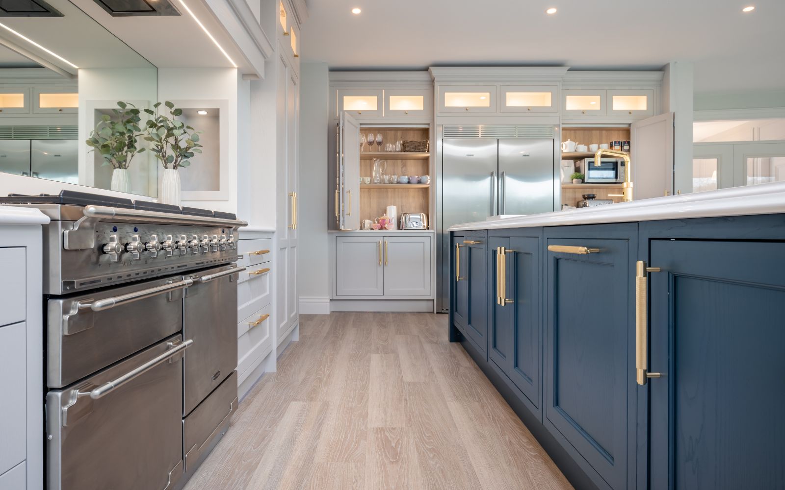 Stunning modern kitchen off white with navy island Buster & Punch brass cabinet handles
